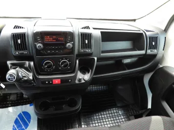 Citroen Jumper brygadówka 120KM R17054 - detal wnętrza