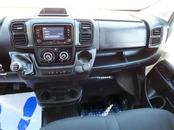 Citroen Jumper brygadówka 140KM A31211 - wnetrze