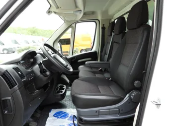 Citroen Jumper kontener winda 8 palet 165KM N74924 - licznik