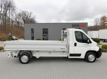 Citroen Jumper skrzynia 140KM N86570 - bok prawy