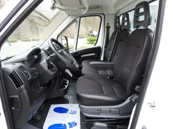 Citroen Jumper skrzynia 140KM N86570 - kokpit