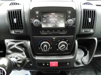Citroen Jumper skrzynia 140KM N86570 - radio