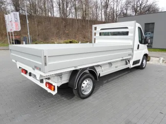 Citroen Jumper skrzynia 140KM N86570 - tyl zabudowy