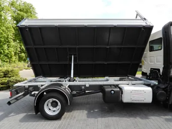 DAF Lf wywrotka trojstronna 180KM 435885 - kabina