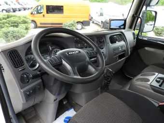 DAF Lf wywrotka trojstronna 180KM 435885 - srodek