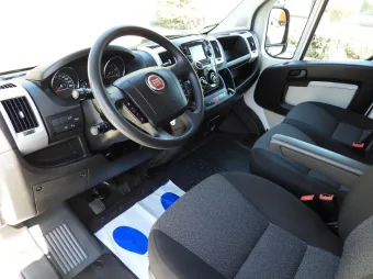 Fiat Ducato kontener 9 palet 130KM L60988 - środek