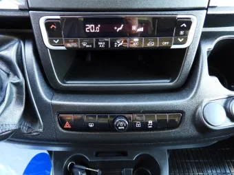 Fiat Ducato kontener chłodnia 140KM U88762 - detal