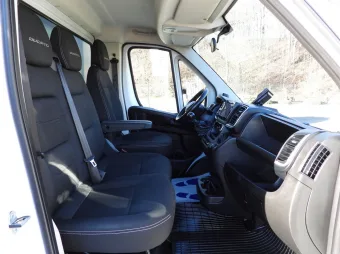 Fiat Ducato kontener chłodnia 140KM U88762 - schowki