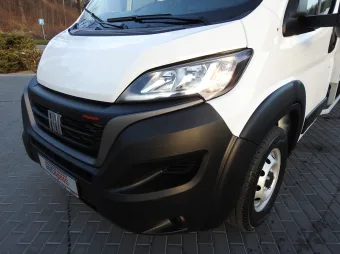Fiat Ducato kontener winda 8 palet 140KM X69519 - detal zabudowy