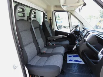 Fiat Ducato kontener winda 8 palet 130KM S20557 - fotel kierowcy