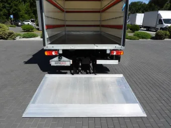 Fiat Ducato kontener winda 8 palet 160KM W10224 - detal