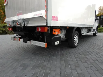 Fiat Ducato kontener winda 8 palet 130KM L61506 - kierownica