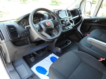 Fiat Ducato kontener winda 8 palet 160KM W10224 - srodek