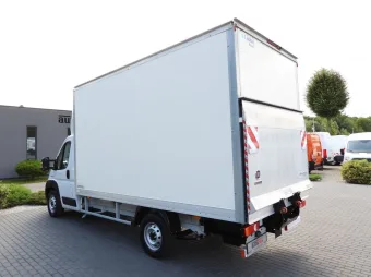 Fiat Ducato kontener winda 8 palet 130KM S20557 - tyl