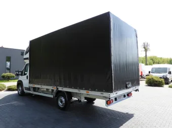 Fiat Ducato skrzynia plandeka 10 palet 160KM P69630 - bok z tyłu