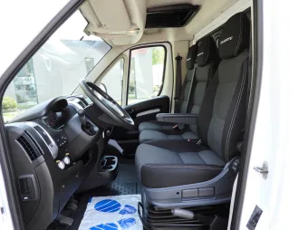 Fiat Ducato skrzynia plandeka 10 palet 160KM P69630 - nawigacja