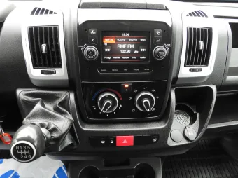 Fiat Ducato skrzynia plandeka 10 palet 160KM T63576 - wyposażenie