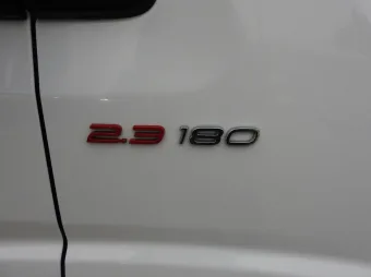 Fiat Ducato skrzynia plandeka 10 palet 180KM N95475 - detal zabudowy