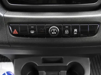 Fiat Ducato skrzynia plandeka 10 palet 180KM W39377 - przestrzeń pasażerska