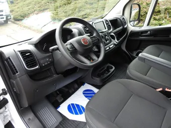 Fiat Ducato skrzynia plandeka 10 palet 180KM W39377 - środek