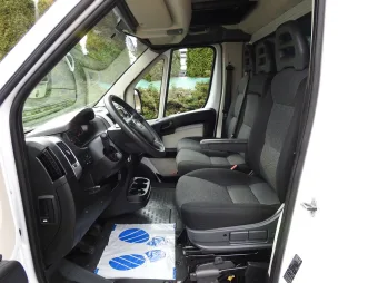 Fiat Ducato skrzynia plandeka 9 palet 180KM K01946 - fotele