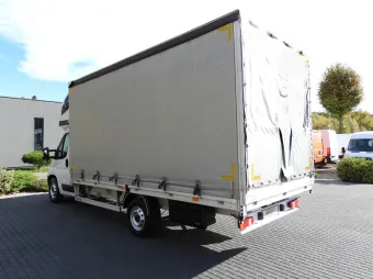 Fiat Ducato skrzynia plandeka 10 palet 180KM U89736 - bok tyl