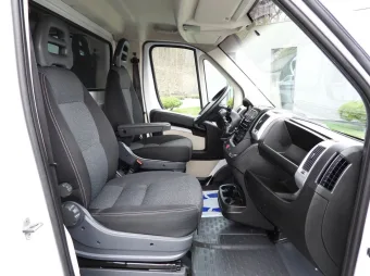 Fiat Ducato skrzynia plandeka 10 palet 180KM K01899 - detal