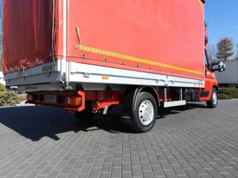 Fiat Ducato skrzynia plandeka 8 palet 180KM L09210 - kierownica