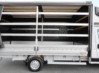 Fiat Ducato skrzynia plandeka 10 palet 180KM K01899 - kokpit