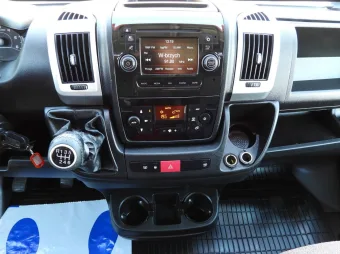 Fiat Ducato skrzynia plandeka 8 palet 180KM L09210 - konsola