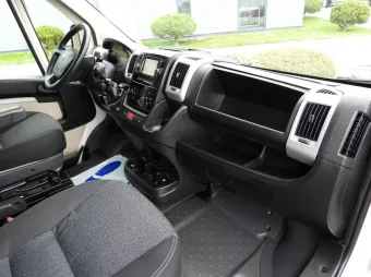 Fiat Ducato skrzynia plandeka 10 palet 180KM K01899 - lewarek
