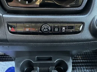 Fiat Ducato skrzynia plandeka 10 palet 180KM T85754 - lewarek