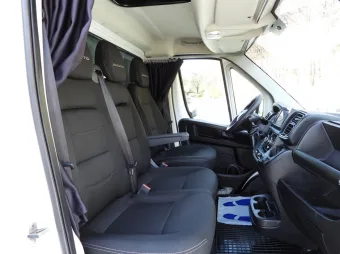 Fiat Ducato skrzynia plandeka 10 palet 180KM U89736 - pasazer
