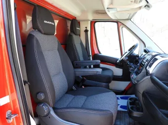 Fiat Ducato skrzynia plandeka 8 palet 180KM L09210 - podsufitka