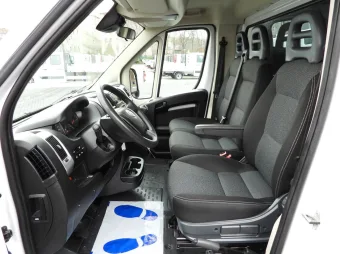 Fiat Ducato skrzynia plandeka 10 palet 160KM R59195 - siedzenia
