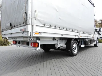 Fiat Ducato skrzynia plandeka 10 palet 160KM U02479 - siedzenia