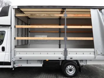 Fiat Ducato skrzynia plandeka 10 palet 180KM X75398 - siedzenia