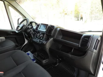 Fiat Ducato skrzynia plandeka 10 palet 180KM U89736 - wyposazenie