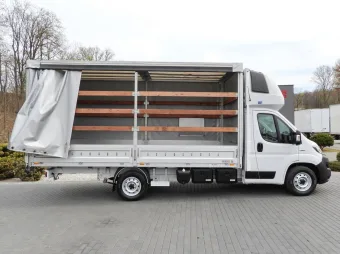 Fiat Ducato skrzynia plandeka 10 palet 160KM U02479 - zaladunek