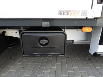Ford Transit doka skrzynia 170KM P49383 - detal