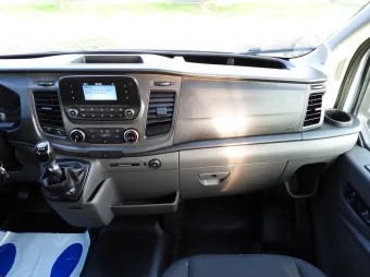 Ford Transit doka skrzynia 170KM P49383 - detal