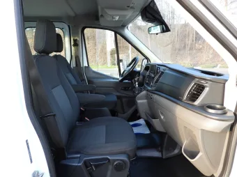 Ford Transit doka skrzynia 170KM P49383 - fotel kierowcy