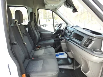 Ford Transit brygadówka 130KM J78198 - detal