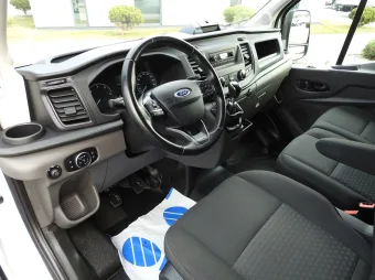 Ford Transit brygadówka 180KM U88643 - srodek
