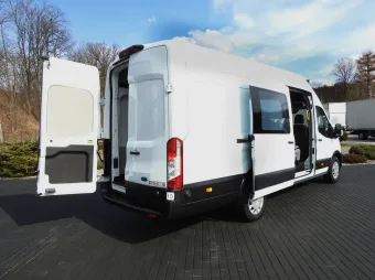 Ford Transit brygadówka 180KM U88643 - tyl