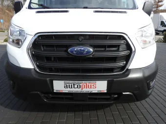 Ford Transit brygadówka 180KM U88643 - zabudowa