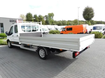 Ford Transit doka skrzynia 115KM D88092 - bok tyl