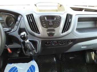 Ford Transit doka skrzynia 130KM E24615 - kierownica