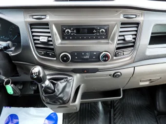 Ford Transit doka skrzynia 115KM D88092 - radio