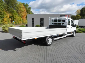 Ford Transit doka skrzynia 115KM D88092 - tyl